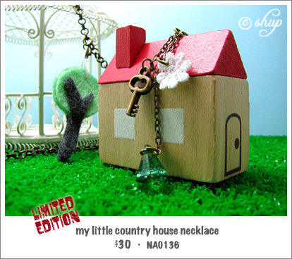 NA0136 - my little country house necklace