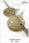 EA0097 – moon disc&nbsp;earrings