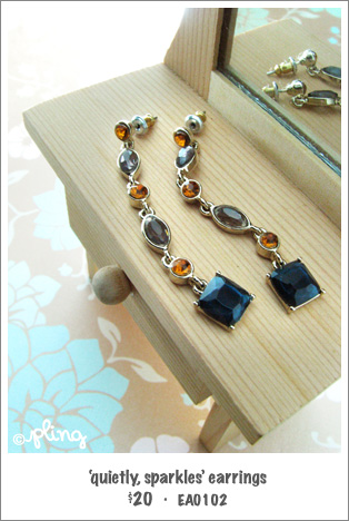 EA0102 - 'quietly, sparkles' earrings