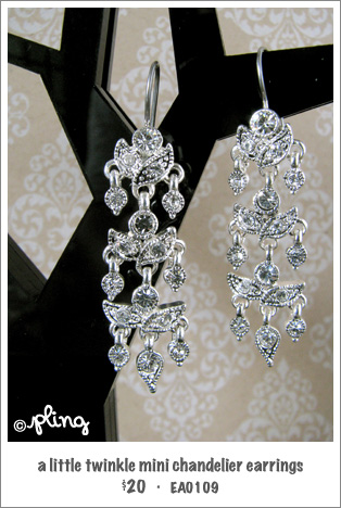 EA0109 - a little twinkle mini chandelier earrings